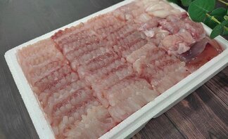 [청정씨푸드] 흑산도 홍어 (300g/lkg)
