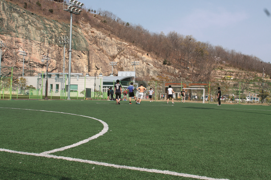 풋살_경기장_(2011년).png