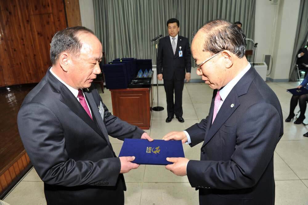 복지사각지대해소를위한좋은이웃들발대식05(2013,3,26,회의실).jpg