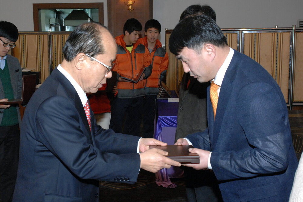 2013.12.11. 체육인의밤 시장님시상및 축사 003.jpg
