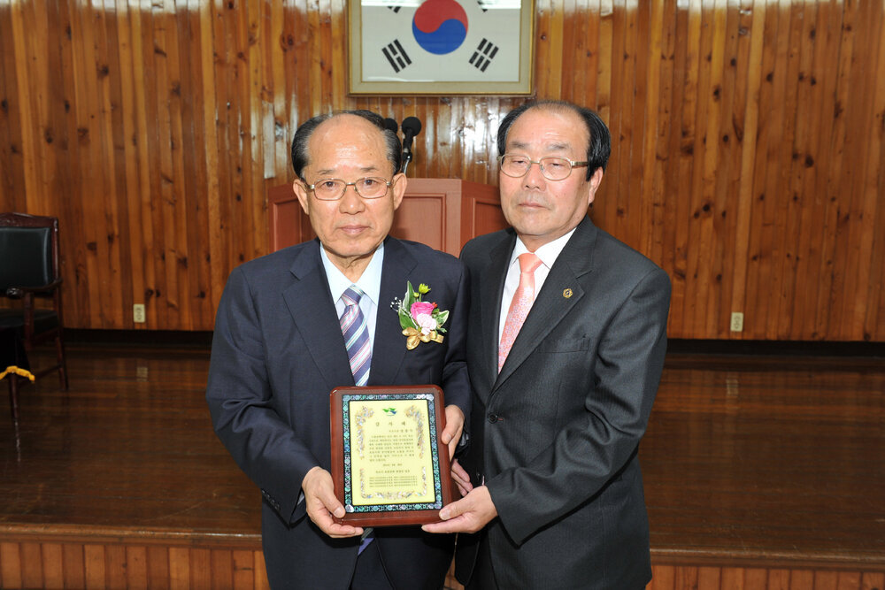 정종득목포시장이임식18(2014,6,30,회의실).jpg