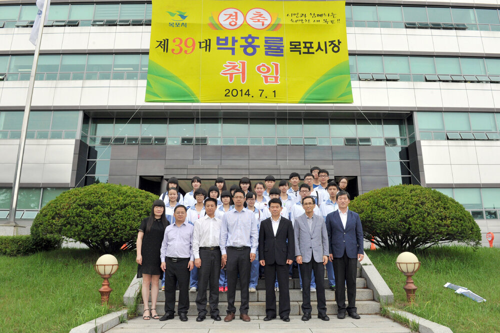 문태고국제자매학교중국태주중학교학생방문01(2014,7,18,시청광장).jpg