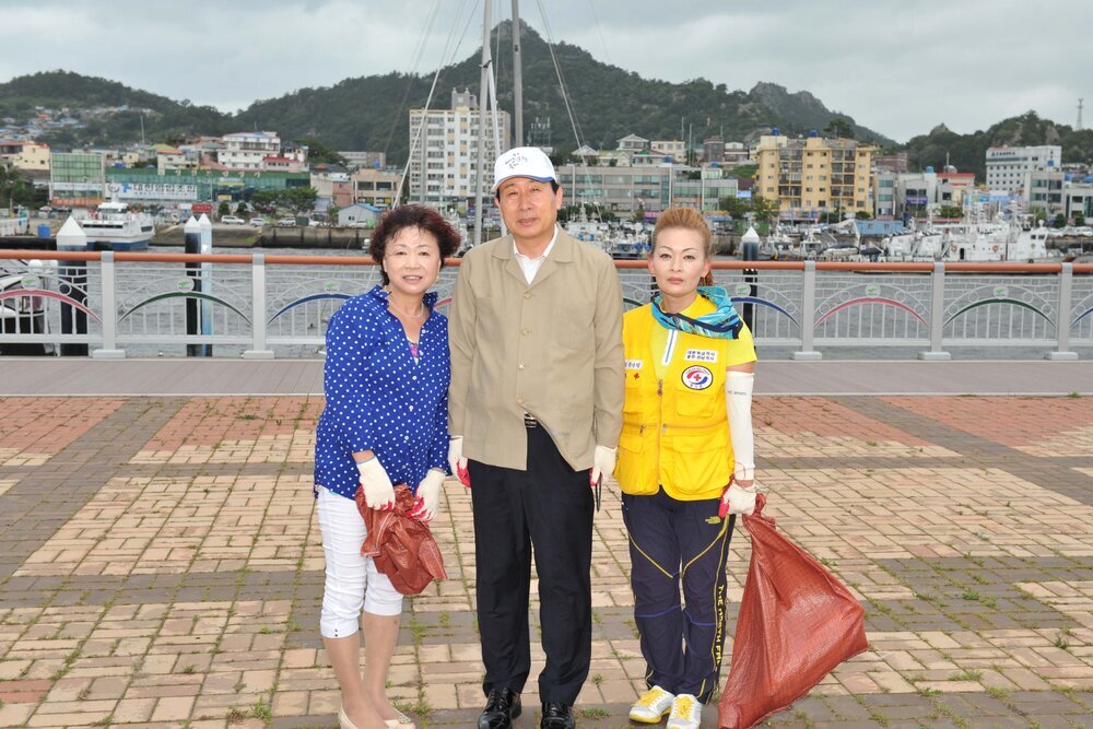 목포해양문화축제대비청결활동05(2014,7,25,삼학도일원).jpg