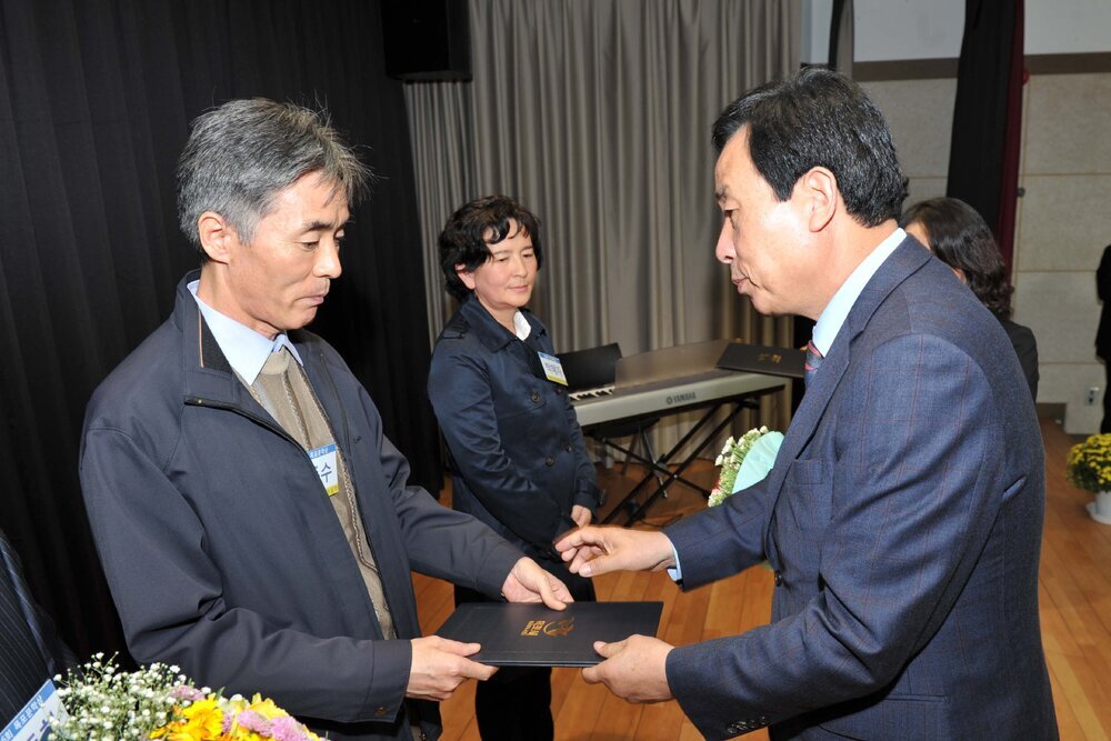 목포문학상시상식11(2014,10,24,목포문학관).jpg