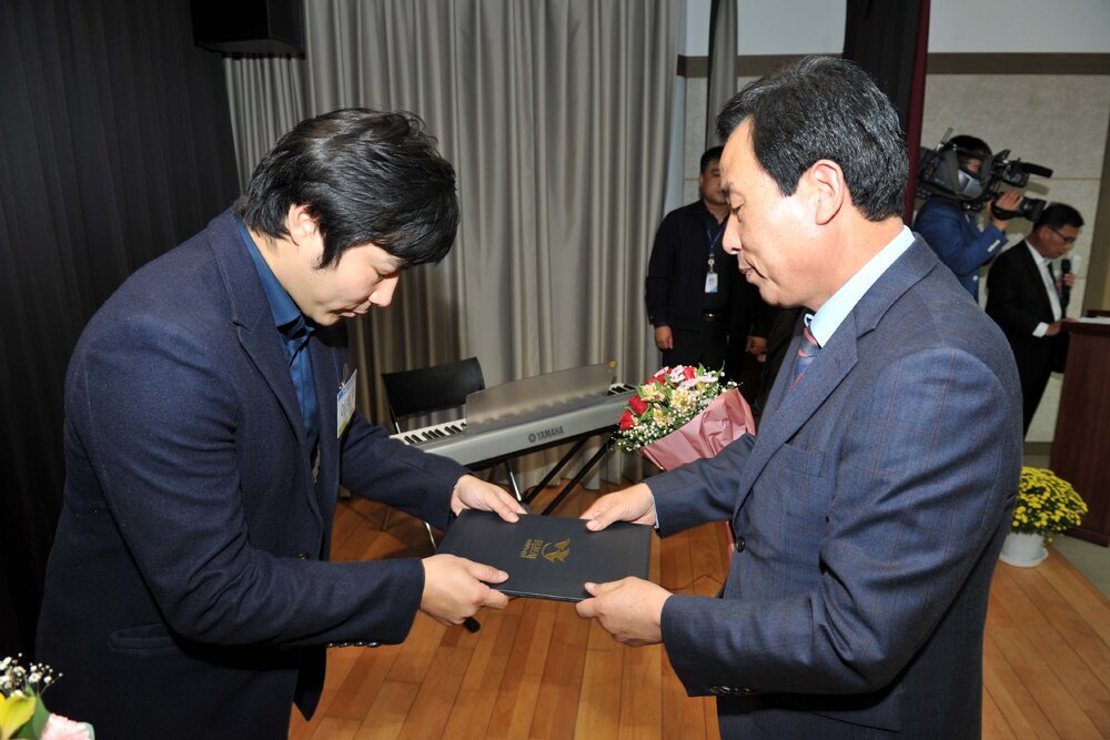 목포문학상시상식06(2014,10,24,목포문학관).jpg