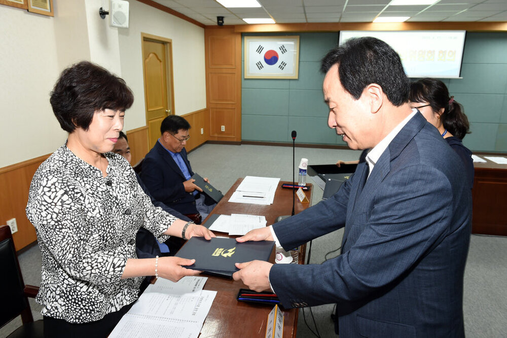 지방보조금심의위원회의03(2015,6,17,상황실).jpg