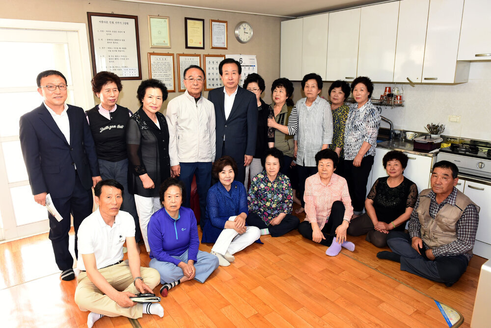 찿아가는소통의날경로당방문(2017,6,22,빌리앙뜨아파트경로당).jpg