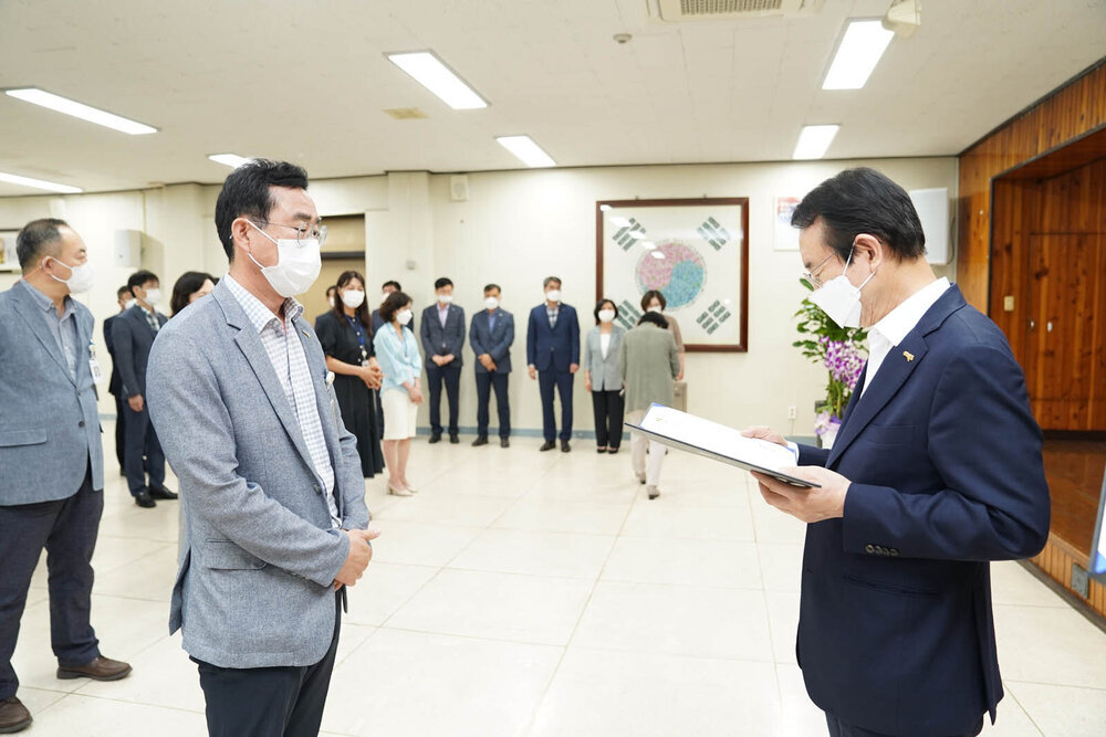 2021년도 하반기 4급 이하 정기인사 임용장 수여식 -1