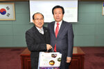 민족통일구미시협의회원목포방문04(2014,11,12,상황실).jpg